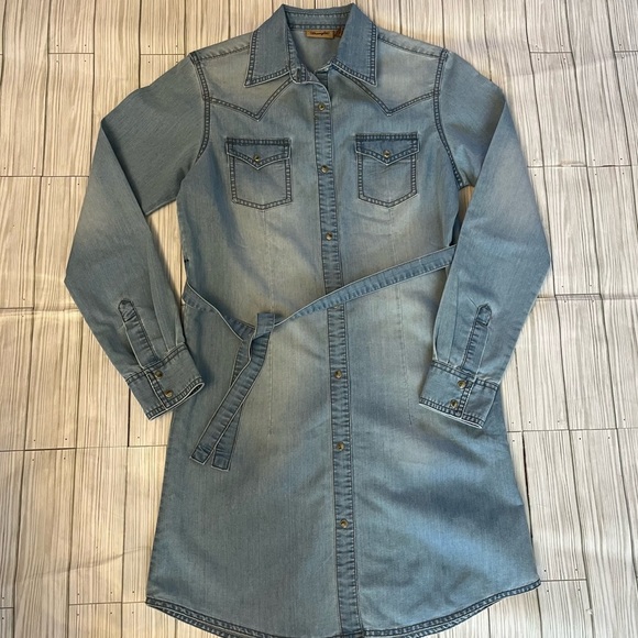 Wrangler Western Pearl Snap Denim Dress - Picture 1 of 5
